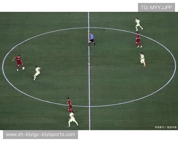 足球比赛中的技术细节与战术配合